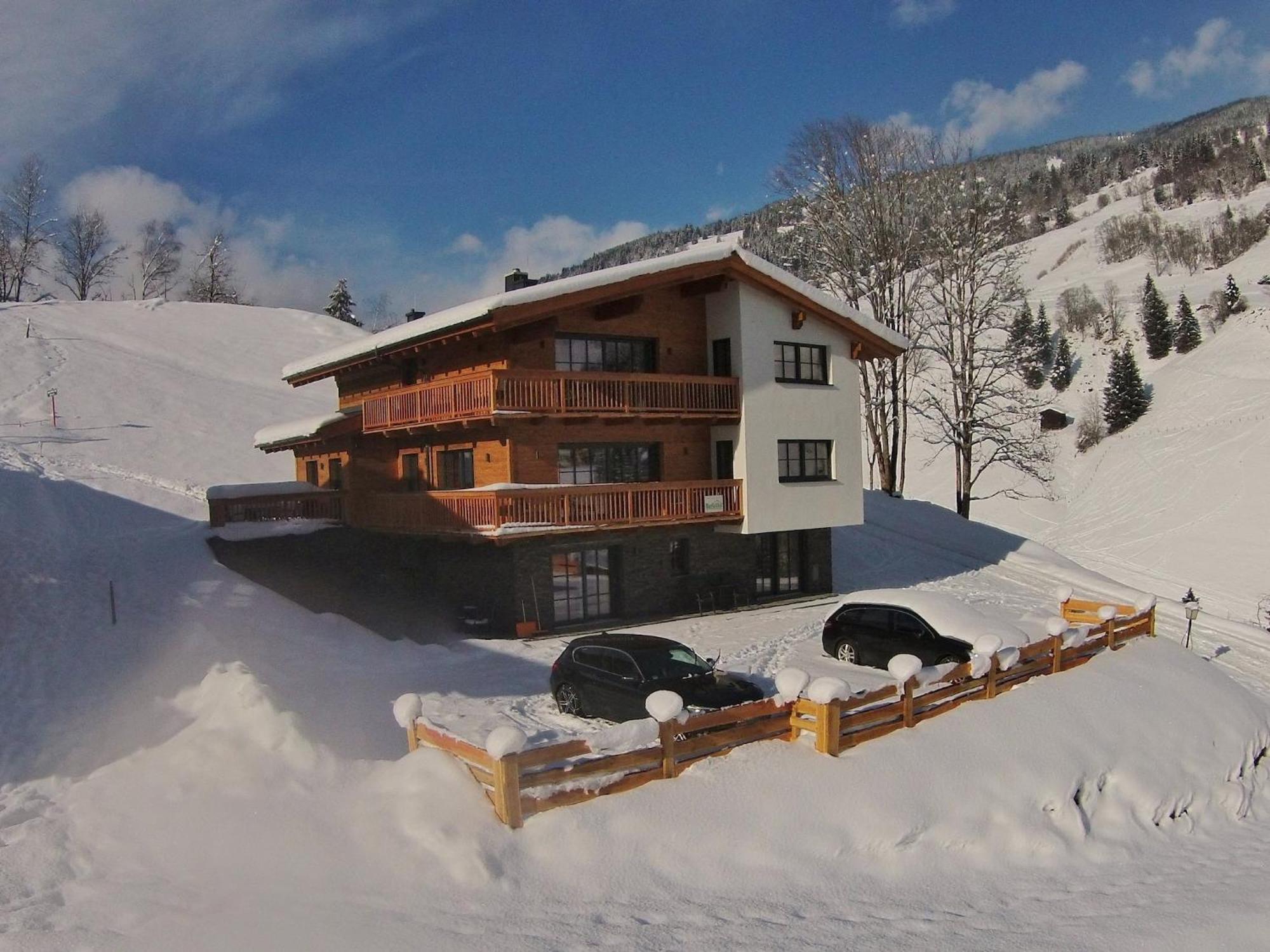 Modern Chalet With Sauna Near Ski Area In Saalbach Hinterglemm Salzburgerland Exterior photo